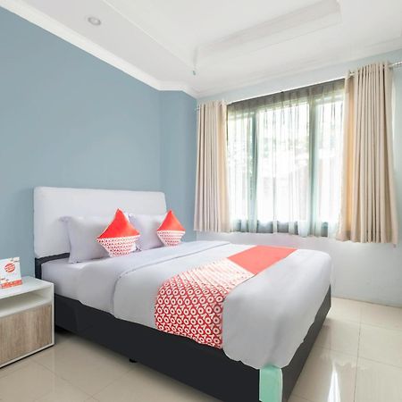 Oyo Living 2195 Al Jazeerah Residence Syariah Bandung Luaran gambar