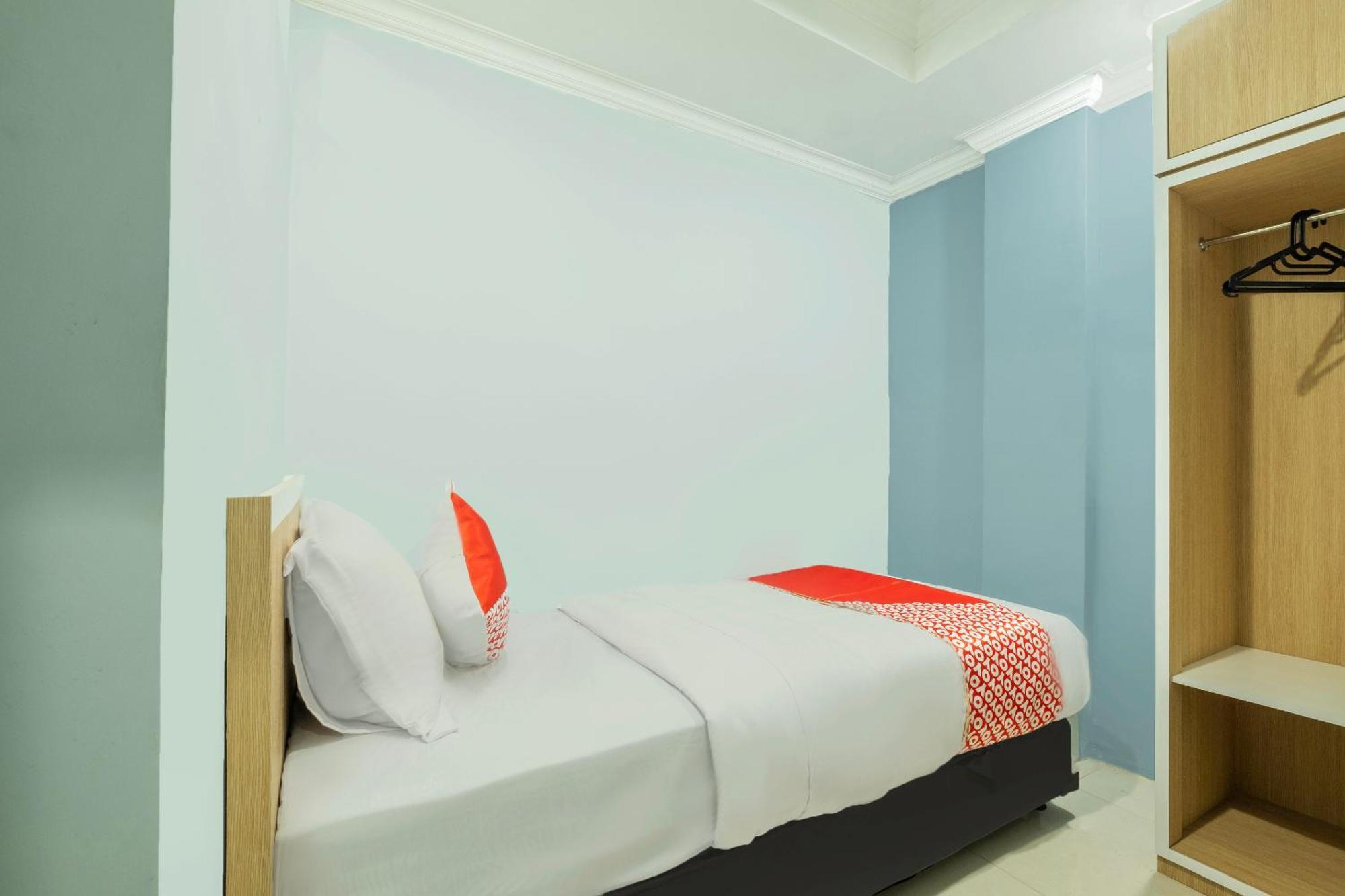 Oyo Living 2195 Al Jazeerah Residence Syariah Bandung Luaran gambar